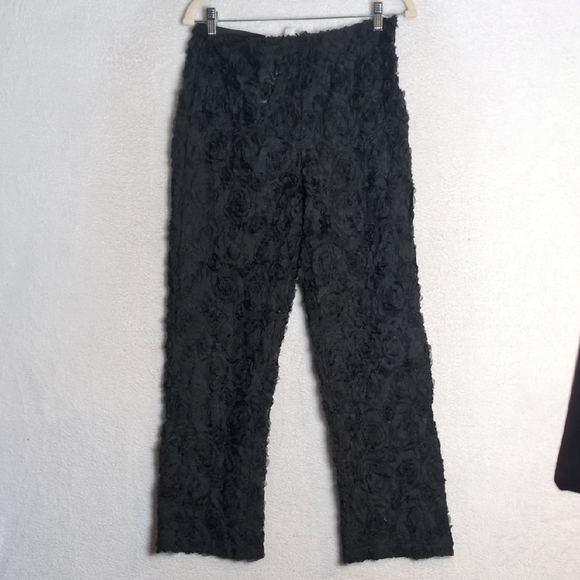 Kimchi Blue Urban Outfitters‎ Black Rosette Sheer Cropped Pants Size L - Picture 4 of 12